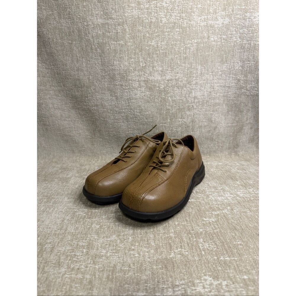 Walking Cradles Women's Leather Lace Up Low Top Comfort Shoes Tan Size 5